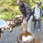 お餅付きだよー