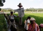 案山子の手直し