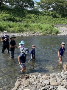 【報告／わんぱく里山8月】「あさひな川たんけん、いきものをさがせ！」